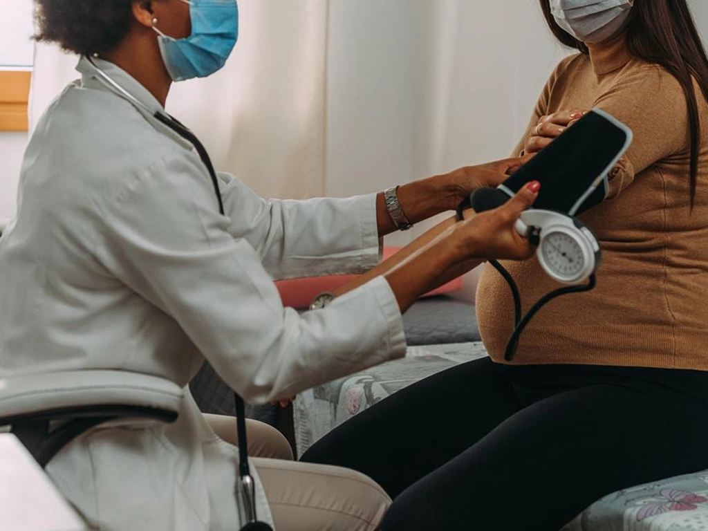 ¿Cuándo consultar a un nefrólogo?